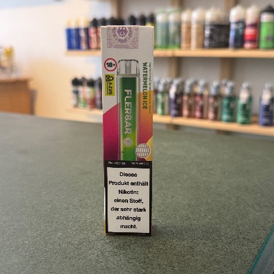 Aroma King Green Apple Einweg E-Zigarette in Berlin kaufen. FLER Bar Einweg E-Zigarette Watermelon Ice – 800 Züge, 20 mg Nikotin, erhältlich in Berlin